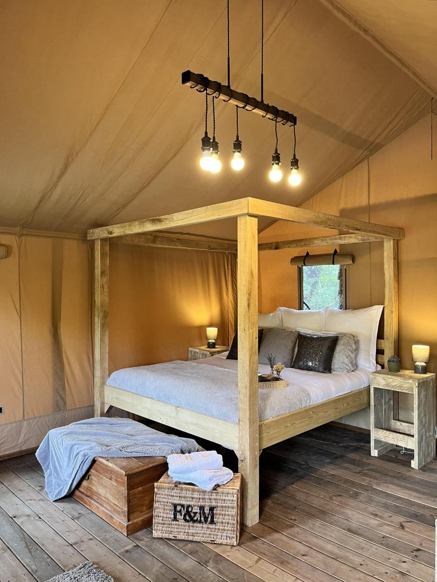 Teal Safari Tent Дройтуич Екстериор снимка